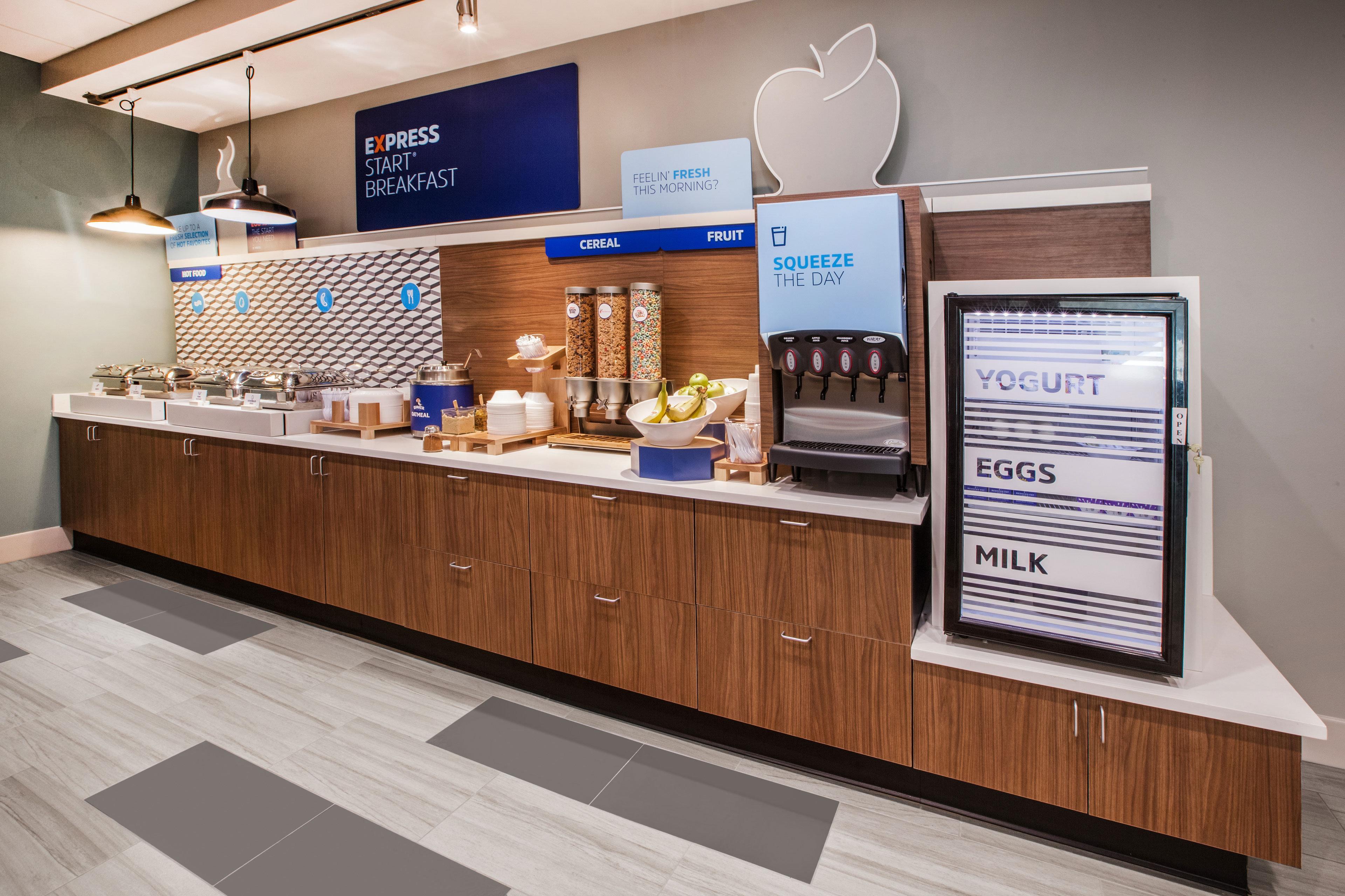 Holiday Inn Express Hotel & Suites Marion By Ihg Екстер'єр фото