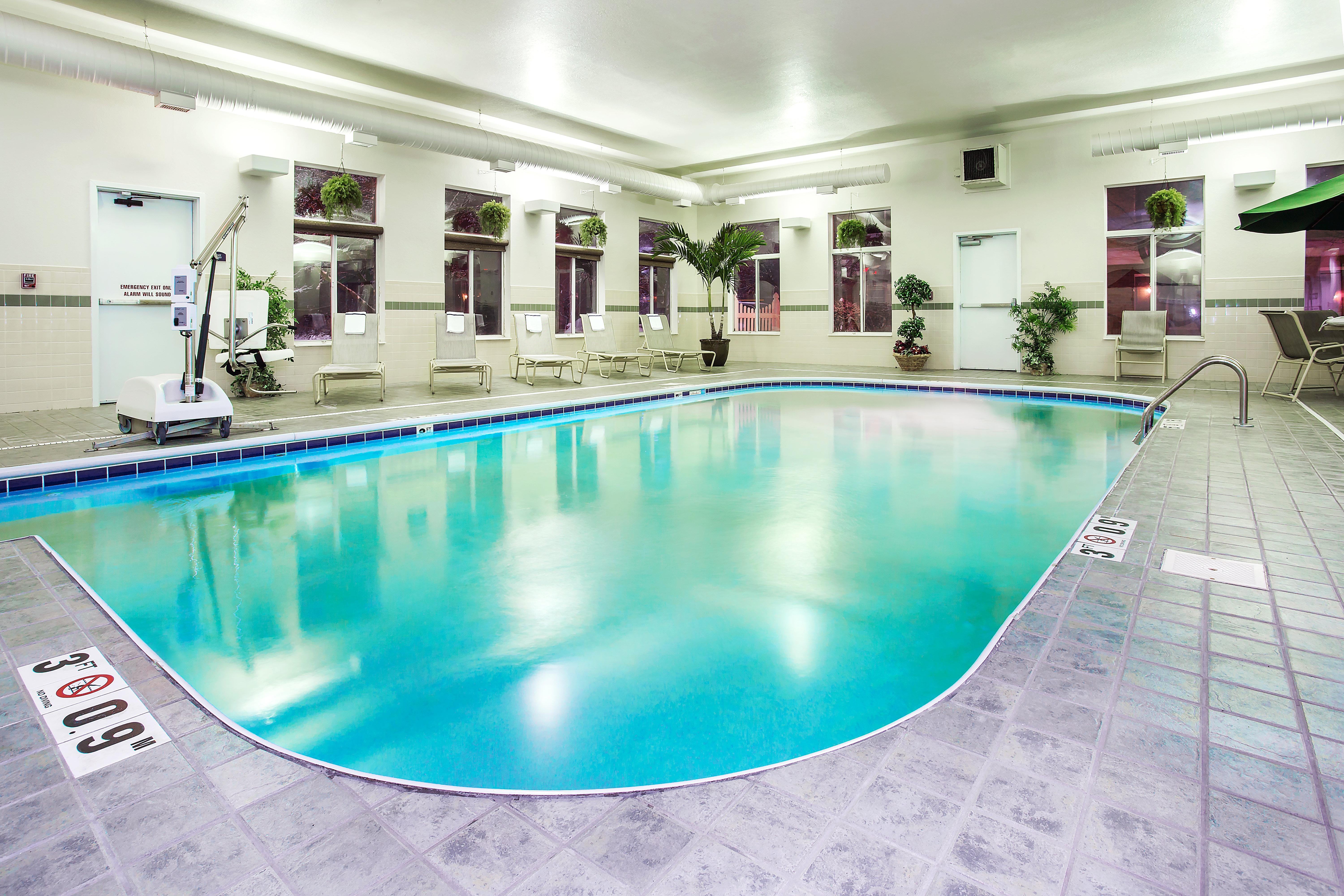 Holiday Inn Express Hotel & Suites Marion By Ihg Екстер'єр фото