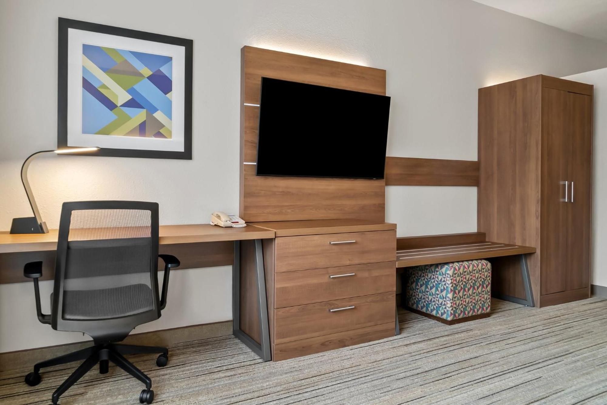 Holiday Inn Express Hotel & Suites Marion By Ihg Екстер'єр фото