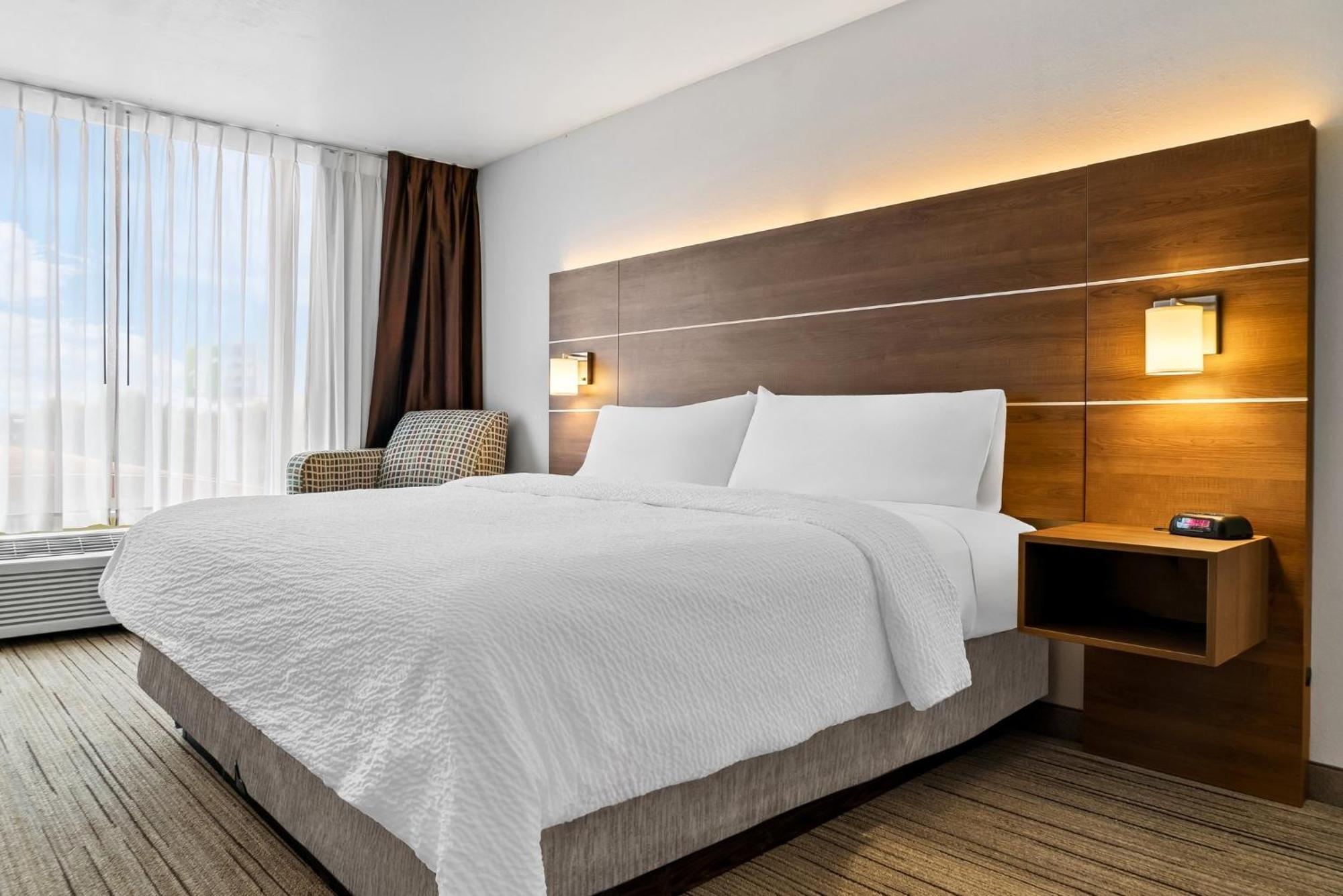 Holiday Inn Express Hotel & Suites Marion By Ihg Екстер'єр фото
